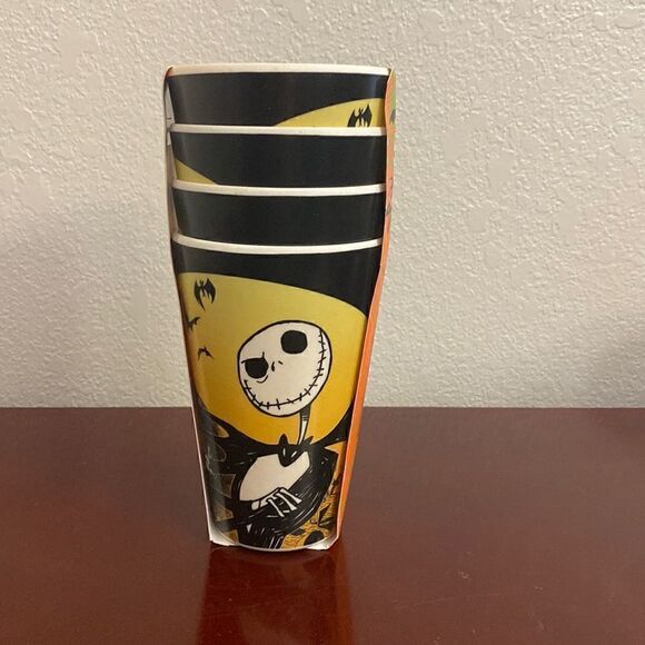 JACK SKELLINGTON THE NIGHTMARE BEFORE CHRISTMAS SET OF 4 CUPS!!! - Picture 3 of 7